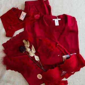 Pyjama satin HP384