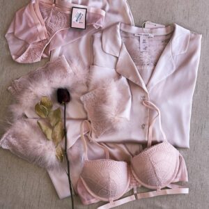 Pyjama satin HP384
