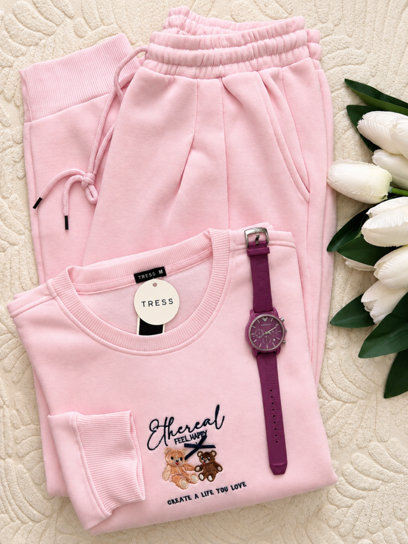 Ensemble rose poudré et tulipes blanches-2